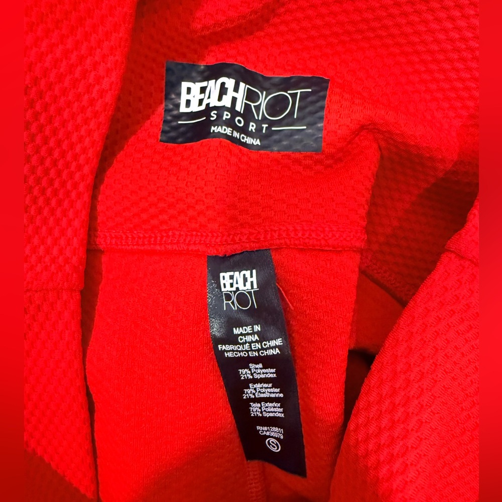 Beach Riot Red Activewear Set - Picture 8 of 10